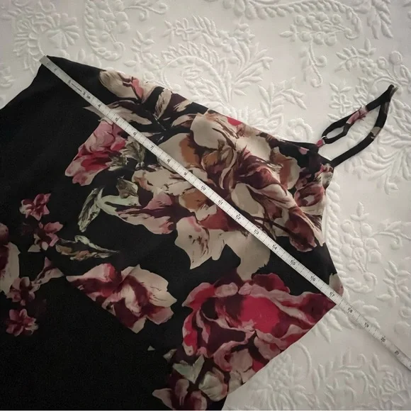 NWOT Lulus Divine Blooms Black Floral Print One-Shoulder Midi Wrap Dress Large - Picture 8 of 10